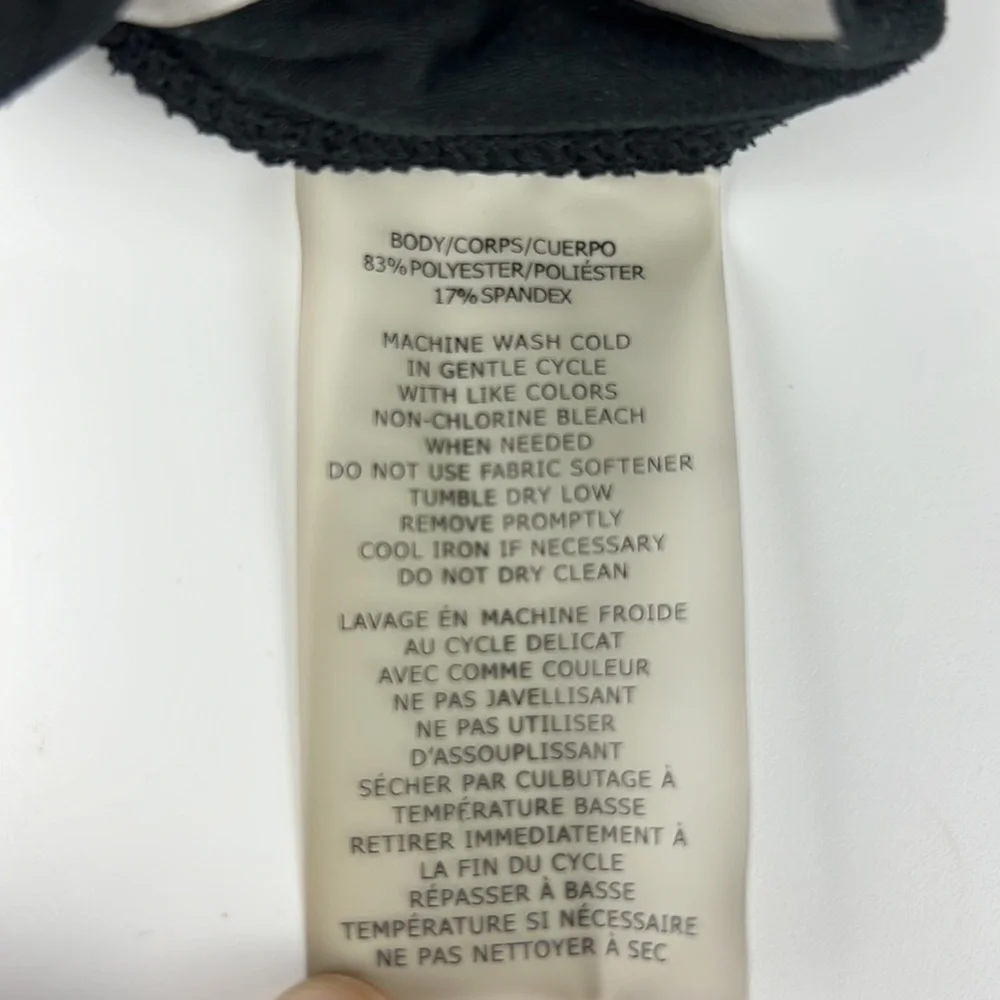 Betsey Johnson Performance Capri Yoga Leggings Black & White Polkadot Sz: M - Picture 7 of 8